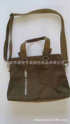 男式斜挎包 廠家定制限量版男包,休閑手提單肩斜挎包,真皮包-深圳市鼎優(yōu)手袋箱包制品提供男式斜挎包 廠家定制限量版男包,休閑手提單肩斜挎包,真皮包的相關(guān)介紹、產(chǎn)品、服務(wù)、圖片、價(jià)格深圳市鼎優(yōu)手袋箱包制品、拉桿箱包、手袋等等、皮具、紡織品、服裝服飾的購銷